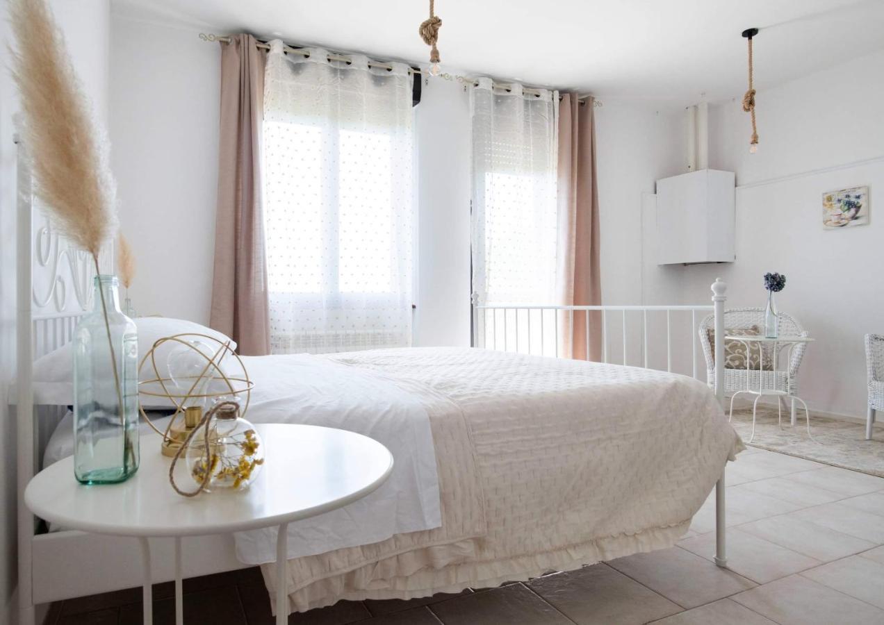 Mama Maja Bed & Breakfast Vacri Dış mekan fotoğraf