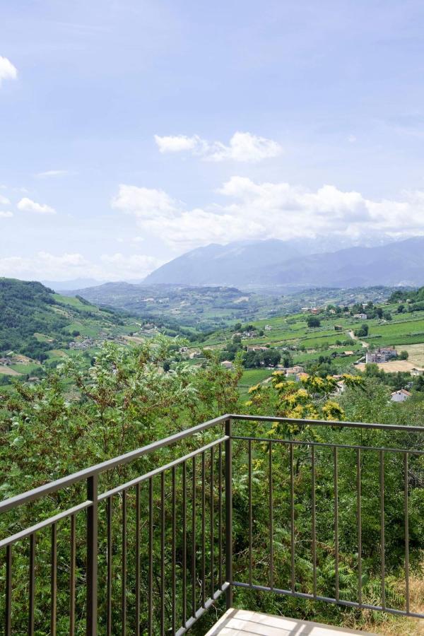 Mama Maja Bed & Breakfast Vacri Dış mekan fotoğraf